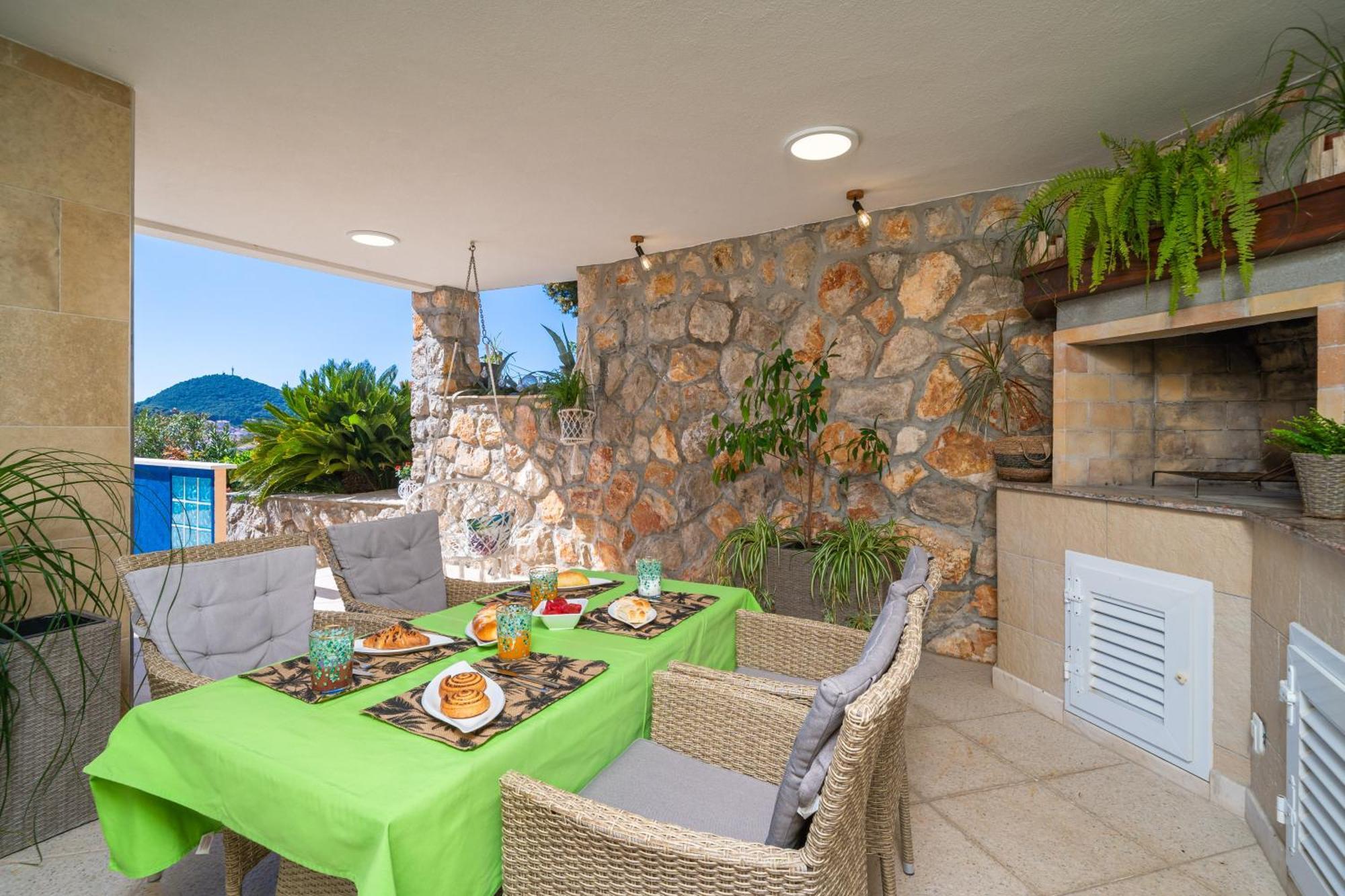 Terrace, View & Barbecue Apartamento