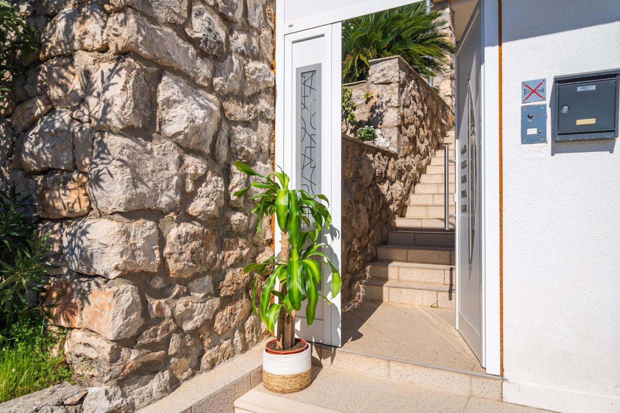 Terrace, View & Barbecue Appartement Dubrovnik